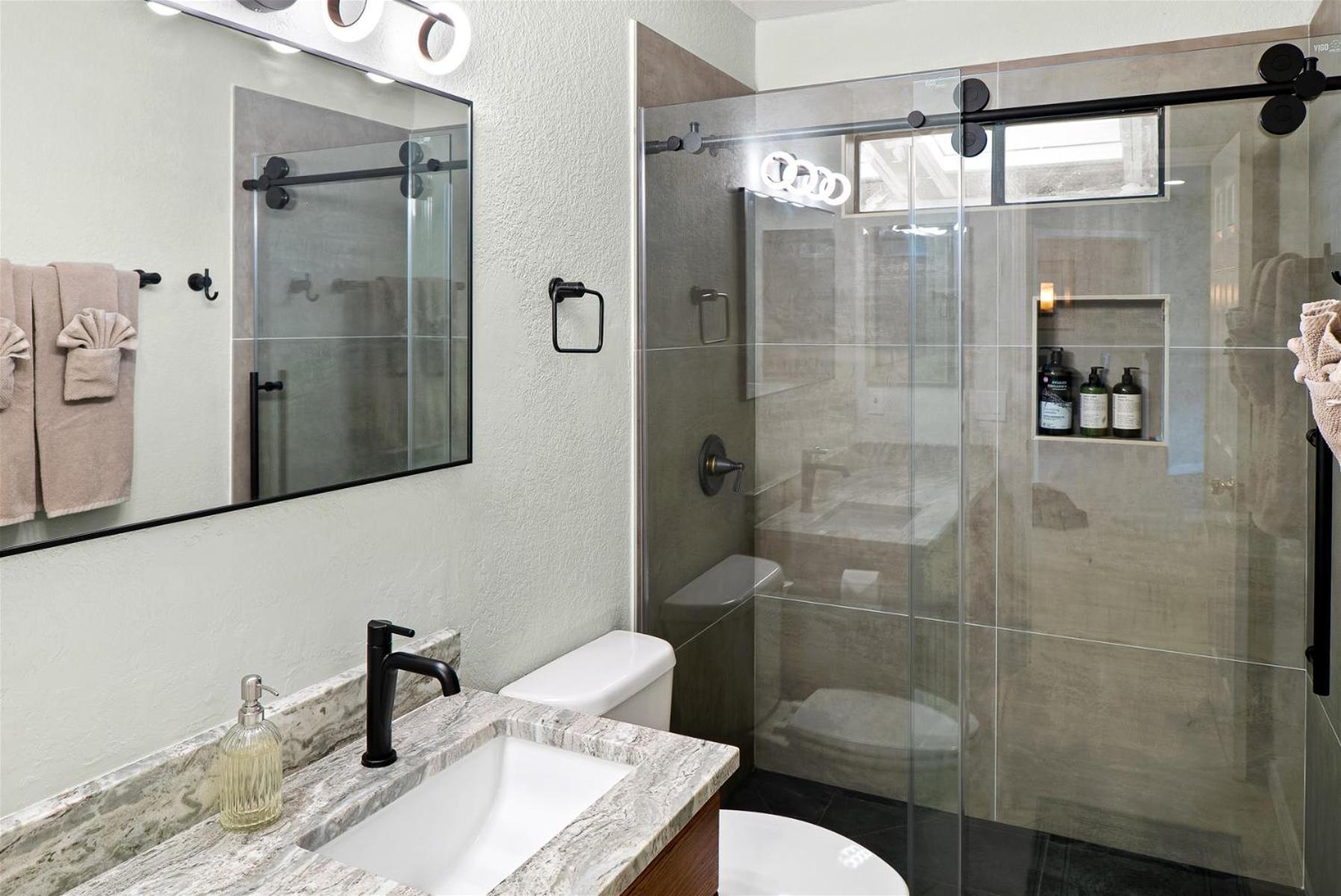 Spacious W Sedona 4 Bedroom Contemporary House! Bagian luar foto